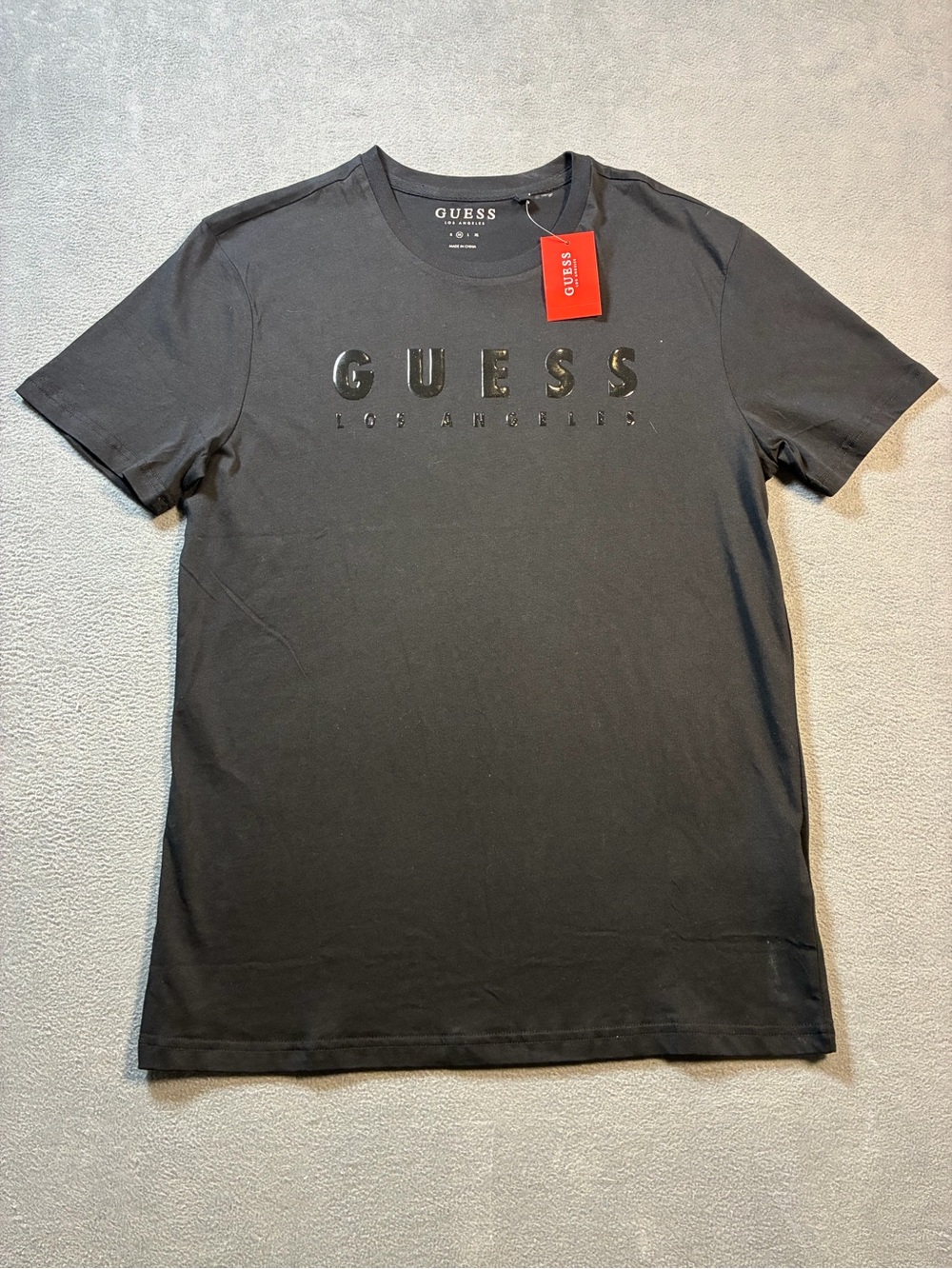 GUESS Men’s Black Short-Sleeve Logo Tee with Glossy Chest Detail